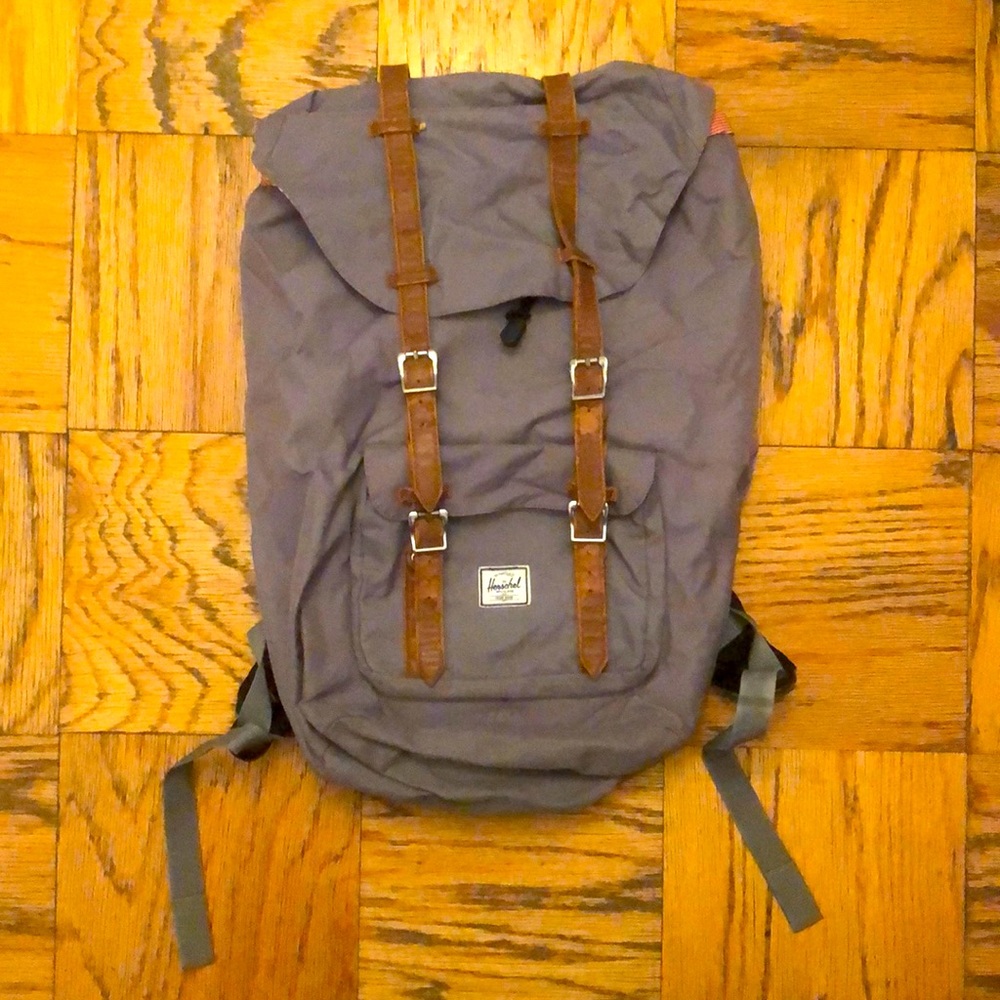 Gray hershel laptop backpack
